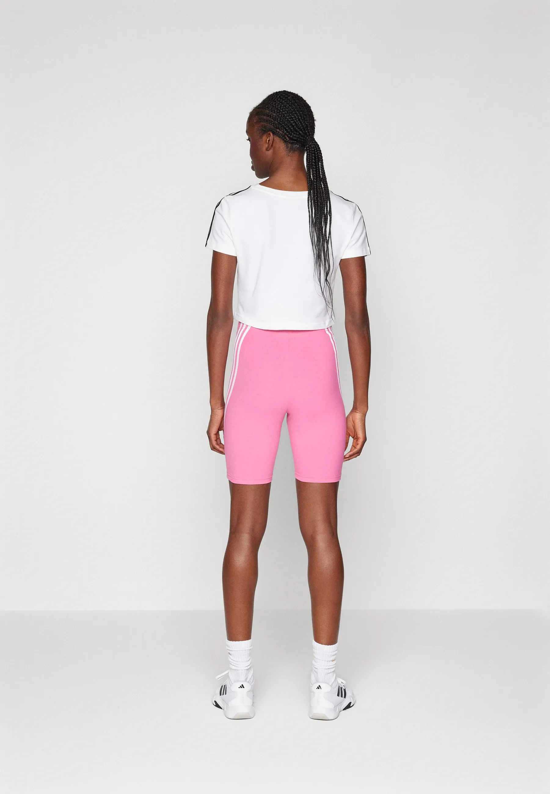 FUTURE ICONS THREE STRIPES BIKER SHORT - Collant