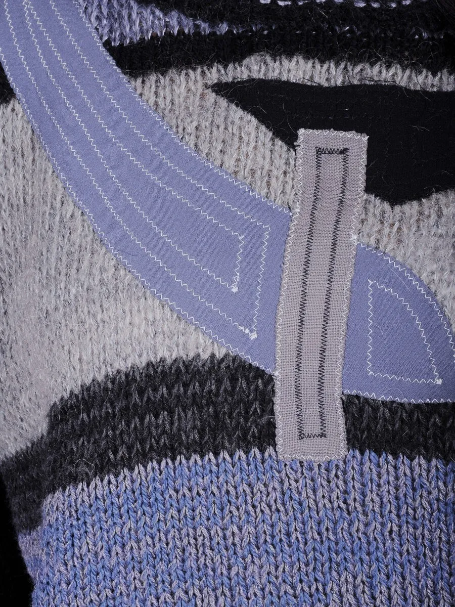 Maglione patchwork grigio e blu