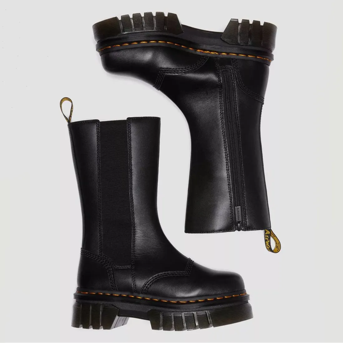 Stivaletti Chelsea Dr. Martens Audrick Tall in Nappa Lux nera